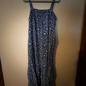 Old Navy Blue and White Floral Maxi Dress